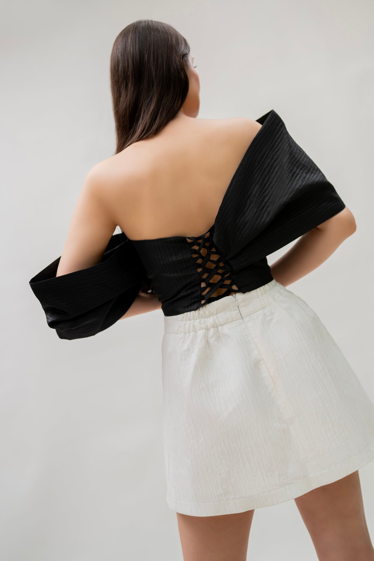 Noir Folded Off-Shoulder Sculpted Top