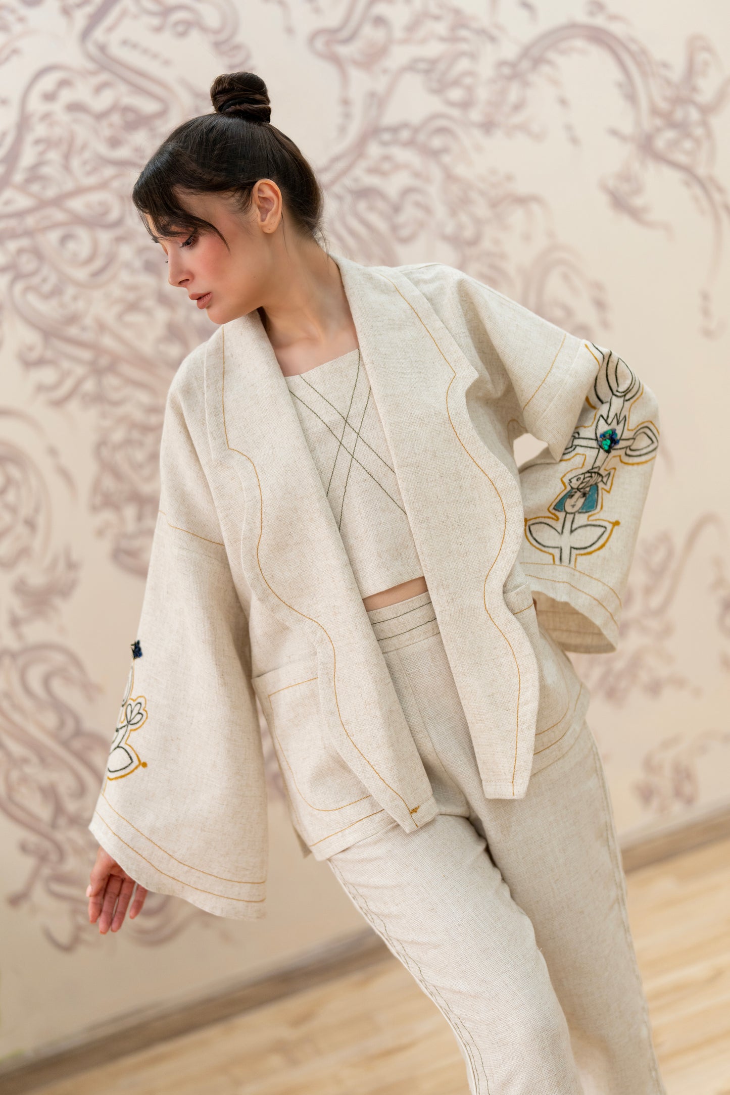 Linen Blazer & Pants Set with Hand-Painted Sleeves